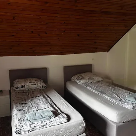 Larisa Apartma Apartmán *