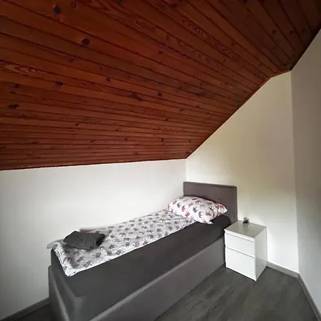 Apartmán Larisa Apartma *