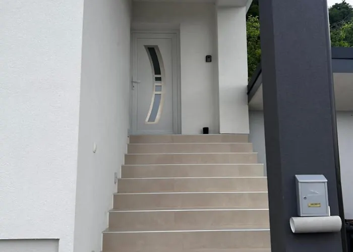 Apartament Larisa Apartma