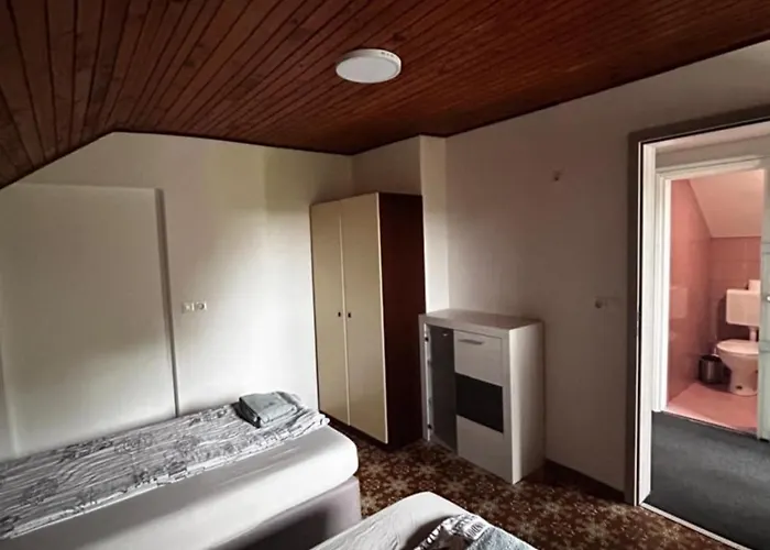 Apartament Larisa Apartma *